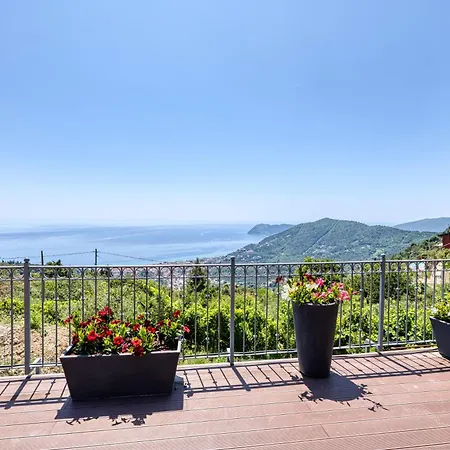 빌라 Belvedere Condor 알라시오